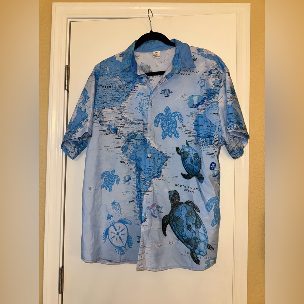 Tourist Button Down Shirt